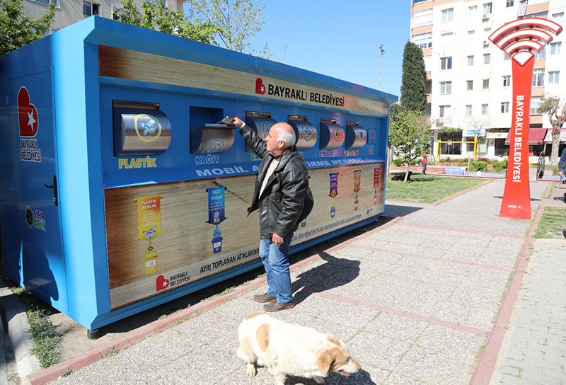 Bayraklı'da geri dönüşüm atağı!