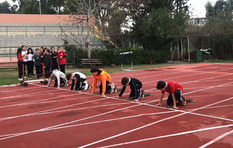 Atletizmde Bayraklı farkı