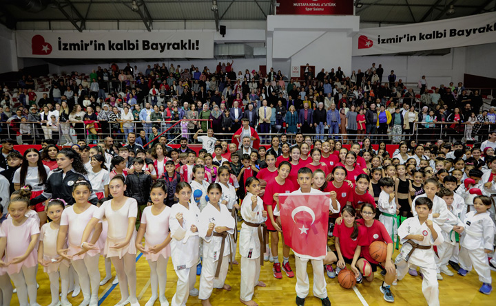 Başkan Sandal'dan yatırım raporu: 4,5 yılda sporun başkenti olduk!