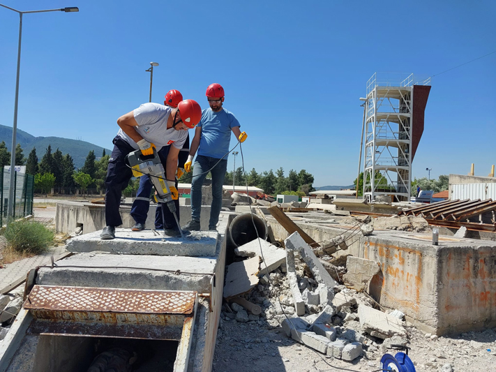 Bayraklı olası afetlere karşı önlemini alıyor