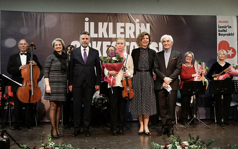 Mandolin Orkestrası ilk konserini verdi