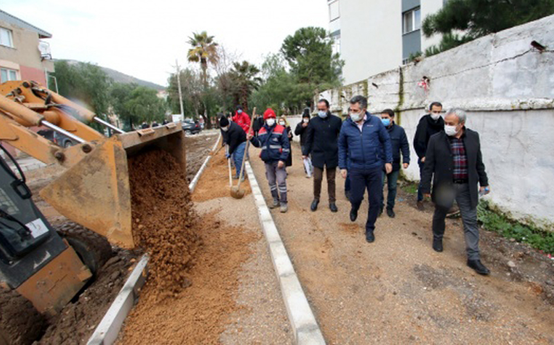 Başkan Sandal, "Tüm projelerimizi tek tek hayata geçireceğiz"