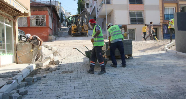 Alpaslan Mahallesi’ne 25 bin metrekare kilit parke