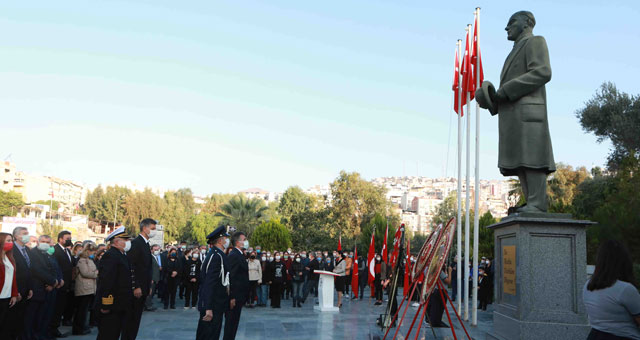 Bayraklı Ata’sını unutmadı