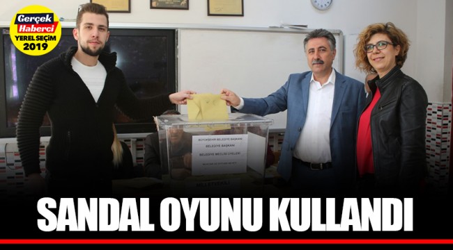 Sandal oyunu kullandı